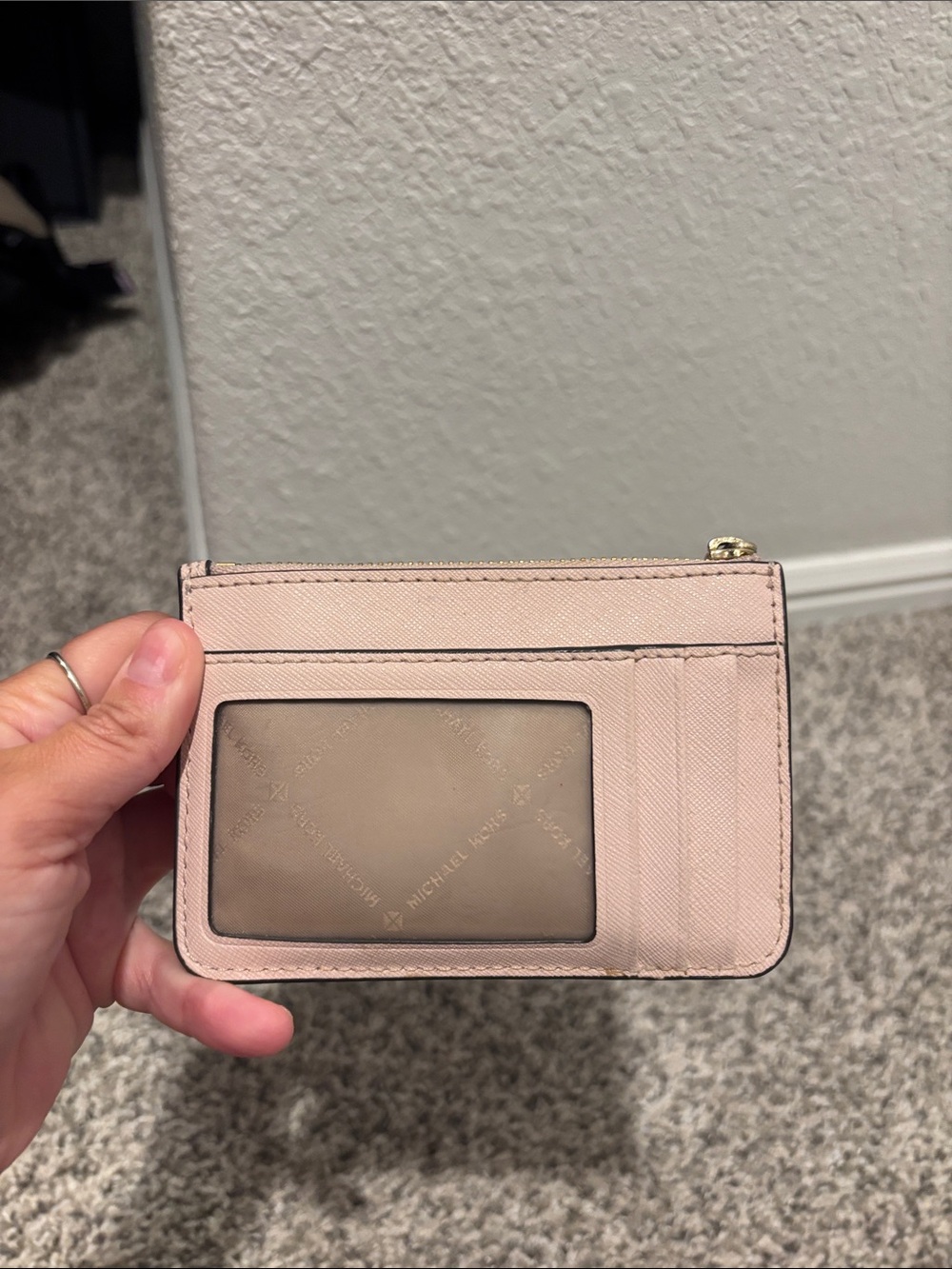 Michael Kors Blush Pink Saffiano Zip Card Case - Picture 2 of 2